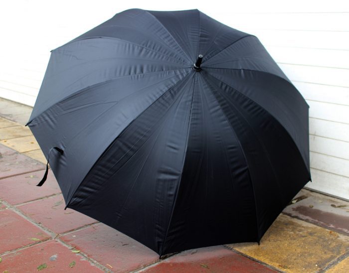چتر ضد آب