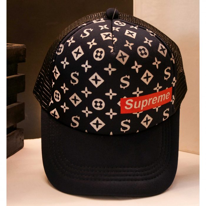 کلاه کپ (SUPREME)