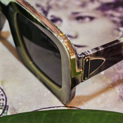 عینک آفتابی (Louis Vuitton)